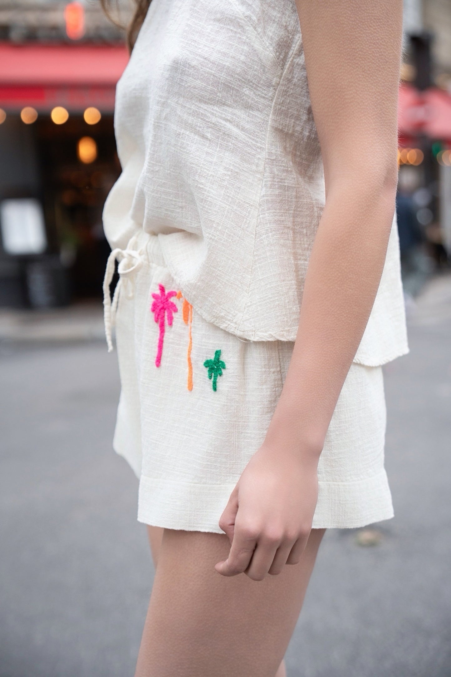 SUNSET SHORTS 可愛刺繡棉麻短褲
