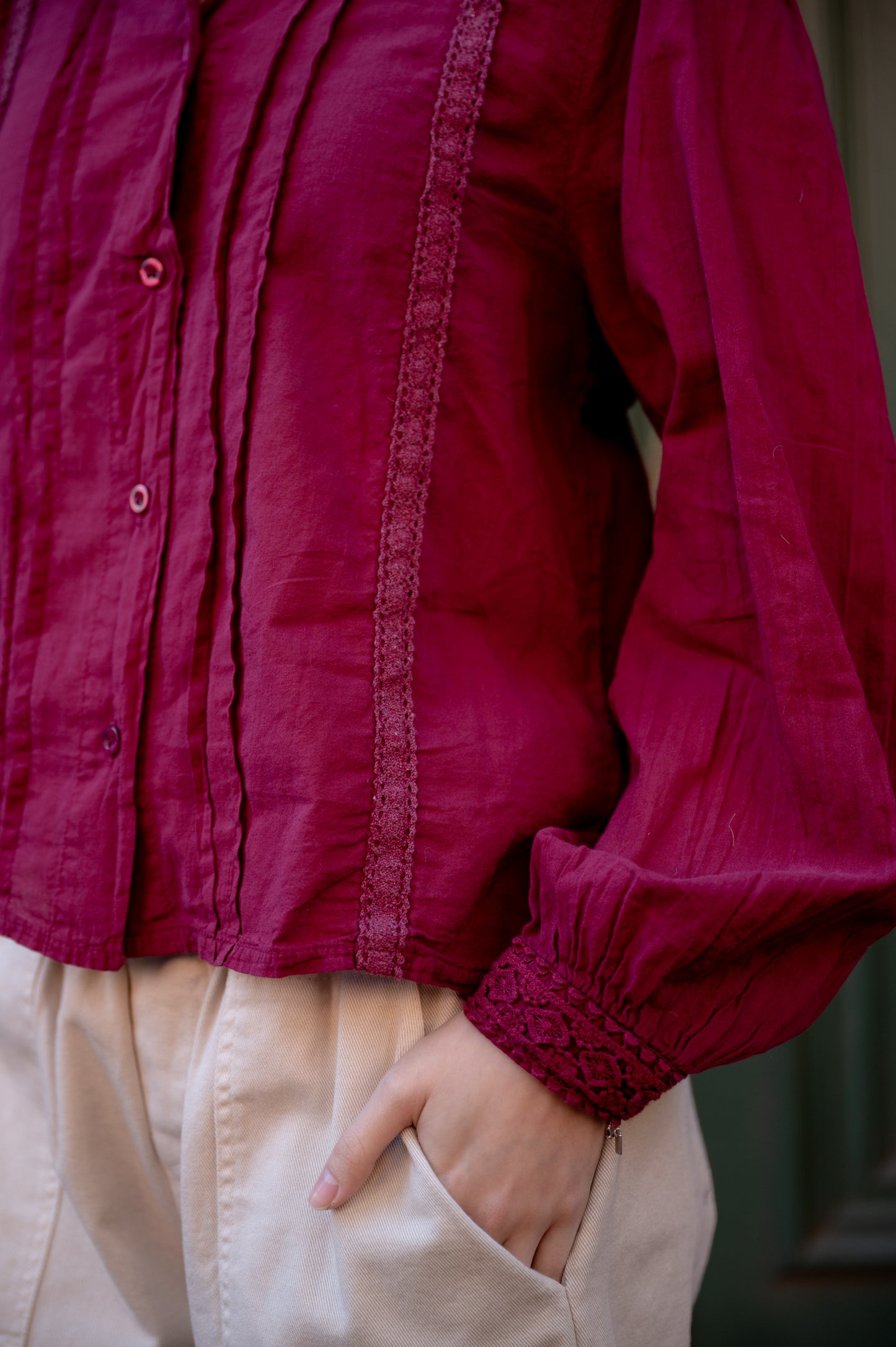 DAISY BLOUSE 蕾絲布襯衫上衣