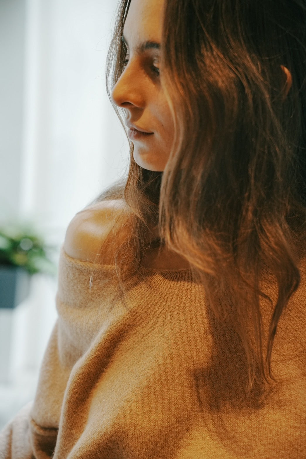 ALINA SWEATER